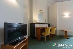 호텔 뒤 콩그레 3*