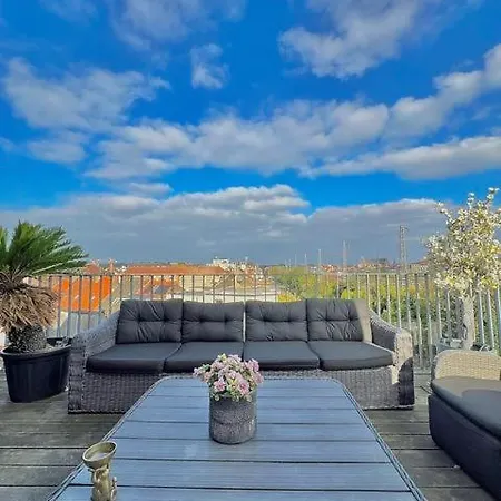 Luxury Loft Duplex Penthouse Of 190m2 & Free Parking ! بروكسل