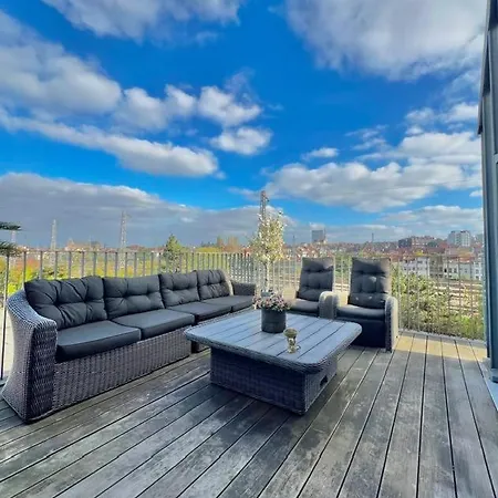 Апартаменты Luxury Loft Duplex Penthouse Of 190m2 & Free Parking ! Брюссель