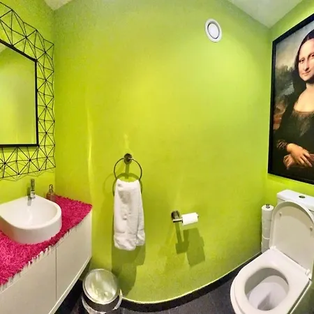 Luxury Loft Duplex Penthouse Of 190m2 & Free Parking ! Брюссель