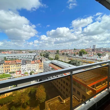 Apartment - - - - - Au Sixieme Ciel - - - - -