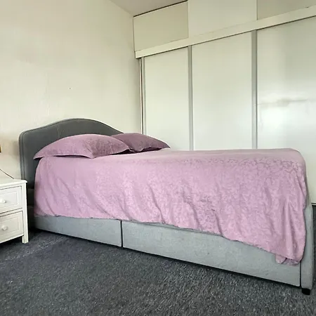 - - - - - Au Sixième Ciel - - - - -