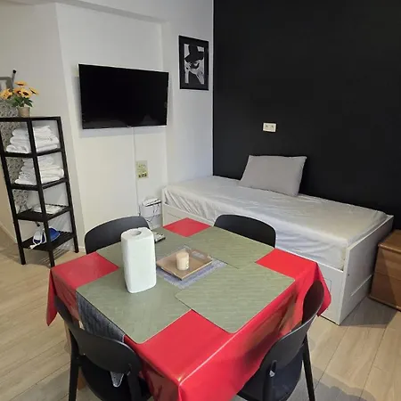 דירה Sleepover Center בריסל