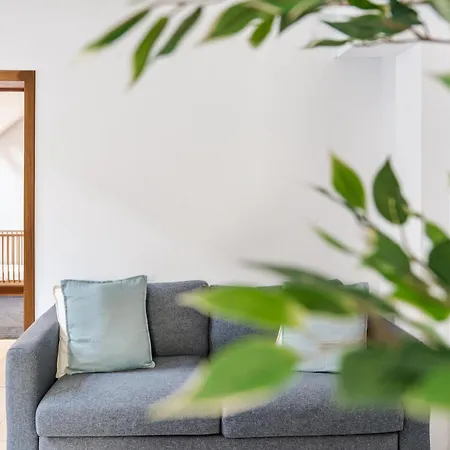 Le Havre De Lumiere A Etterbeek * Брюссель