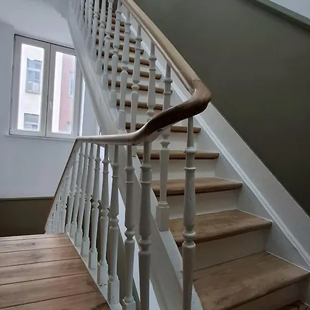 Sainte Catherine Apartment