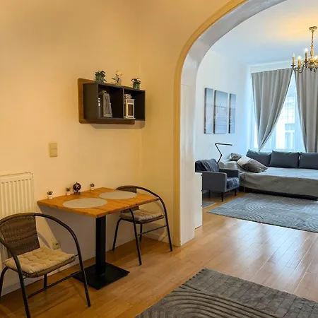 Apartment The Louise Brussels