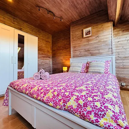 Beautiful Cozy Duplex Апартаменты