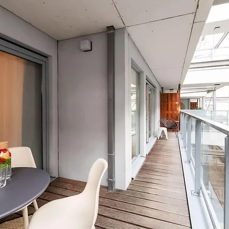 Appartamento Contemporary Comfort In The Heart Of The