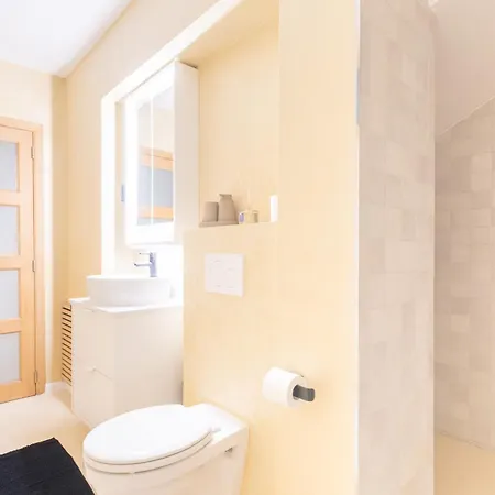 élégance Du Quartier Européen Apartamento *