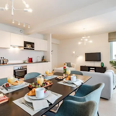3br Nato & Eu - Freeluggage Apartment *