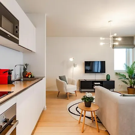 3br Nato & Eu - Freeluggage Brussels