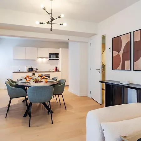 2br Near Nato & Eu * Brüsszel