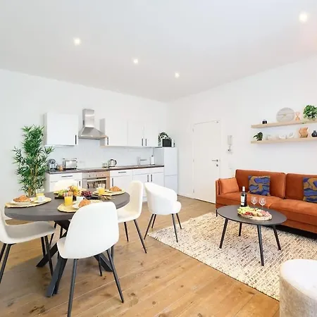 Apartamento Charming 2br Near Eu In Grand Place Bruselas