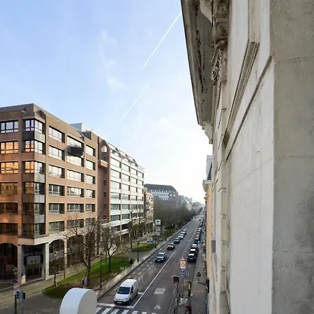 Appartamento Charming 2br Near Eu In Grand Place