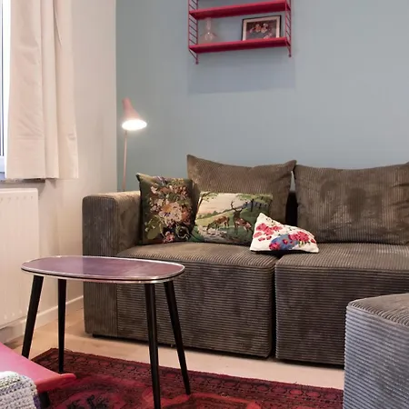 Chaleureux Aux Marolles Apartment *