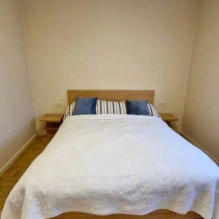 Διαμέρισμα Modern Cozy Flat Close To Attractions & Transport Βρυξέλλες