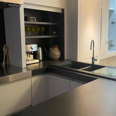 Apartman Entresol28 *