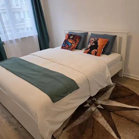 Atomium Canopy 公寓 布鲁塞尔