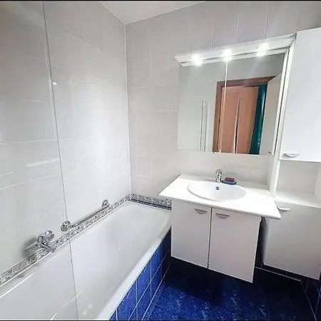 Close To Nato Bus Tram Calm Location Parking Extra Onsite Disc Parking Apartman