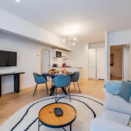 Διαμέρισμα 3br Nato & Eu Free Luggage