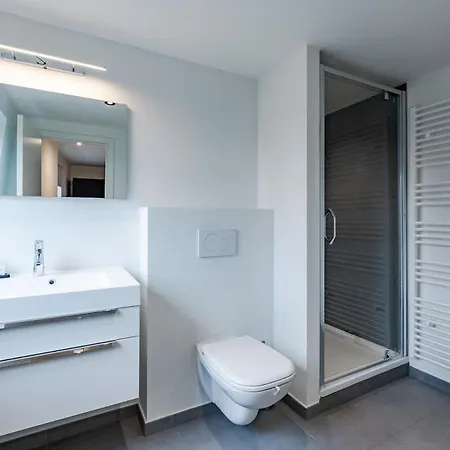 Luxury Penthouse With Panoramic Views 3br