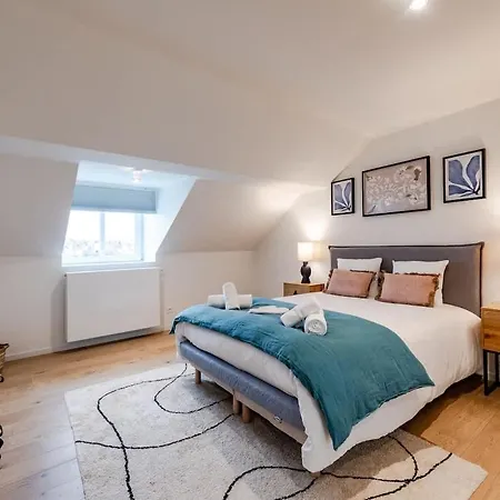 Luxury Penthouse With Panoramic Views 3br Apartament