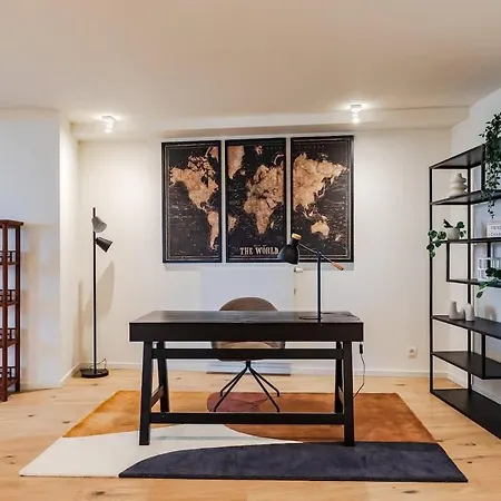 Luxury Penthouse With Panoramic Views 3br Apartament Bruksela