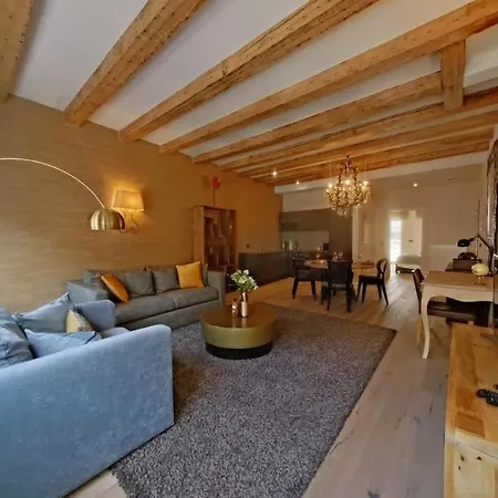 Grand Place Escape Spacious 2br With Charm Appartement *