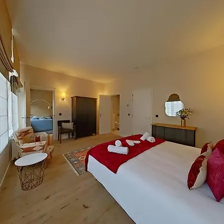 Grand Place Escape Spacious 2br With Charm