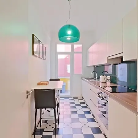 Bright 1br Flat In Saint-gilles 아파트 브뤼셀