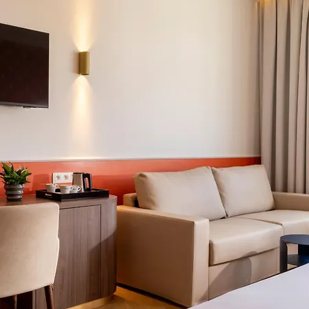 The Augustin Hotel 4*