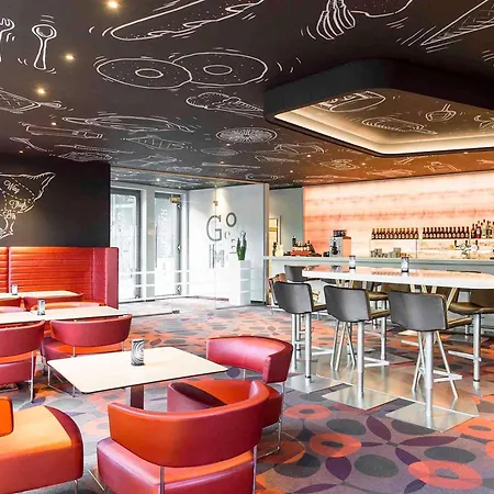 Novotel Centre מלון
