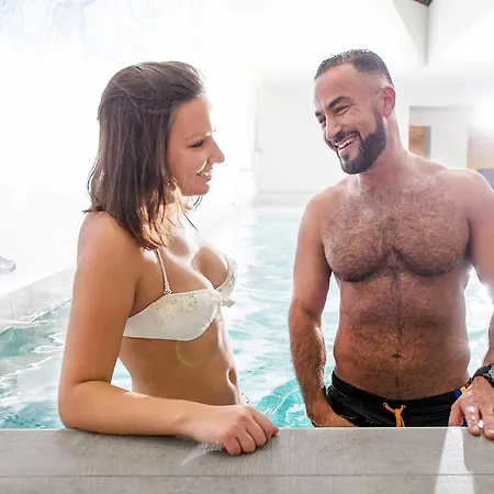 Novotel Centre Hotel