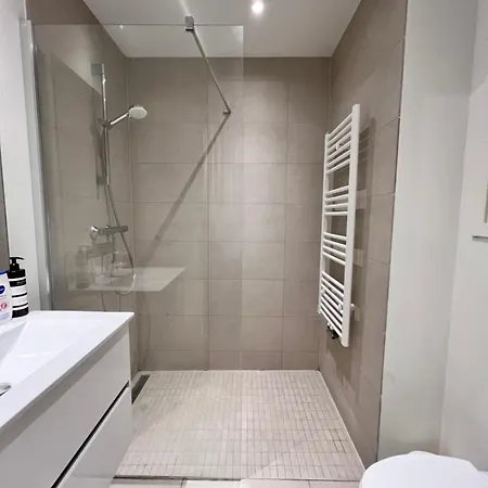 In Center Of 아파트