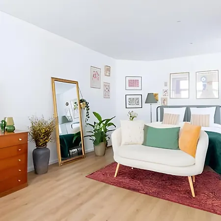 Lumineux, Ideal Pour Sejour Pro דירה