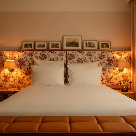 9hotel Chelton ブリュッセル