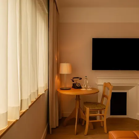 9hotel Chelton Bruxelles