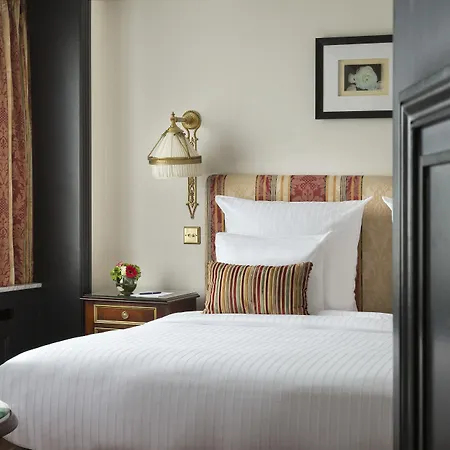Hotel Barsey By Warwick