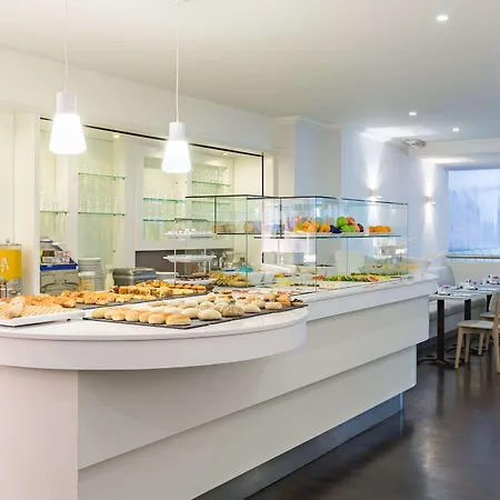 Hotel Nh Grand Place Arenberg 4*