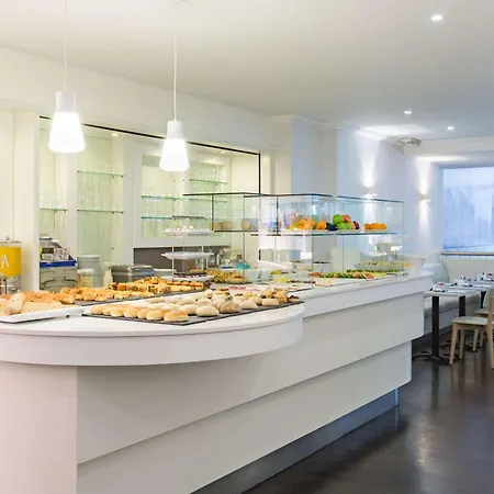 Hotel Nh Grand Place Arenberg 4*