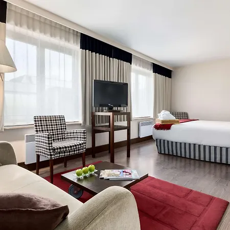 Nh Grand Place Arenberg Hotel