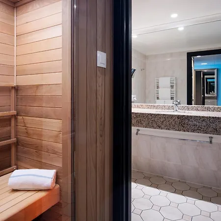 Отель Thon Bristol Stephanie