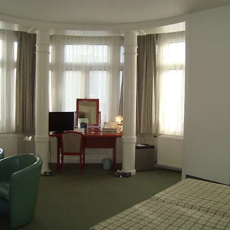 Hotel Le Dome