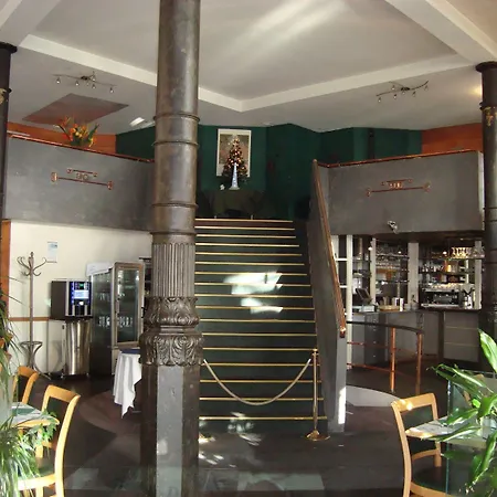 Le Dome Hotel 3*