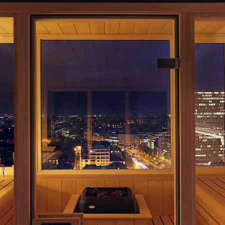 Ξενοδοχείο The 4*