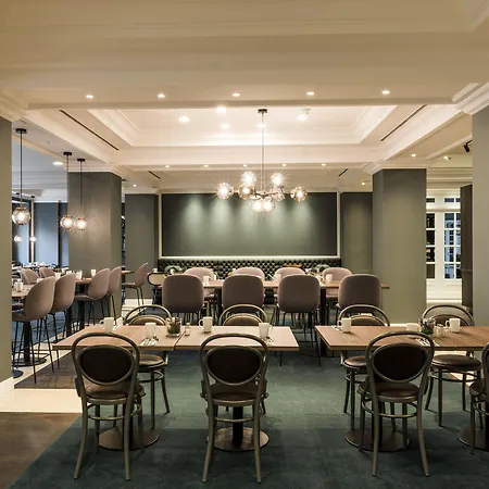 Hilton Grand Place בריסל