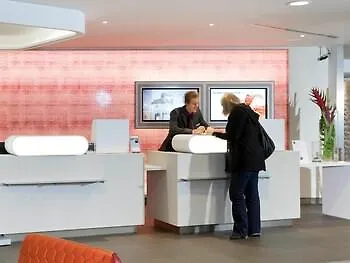 Novotel Centre Hotel