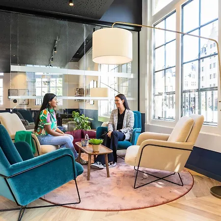 ノボテル オフ グランプラス 4*