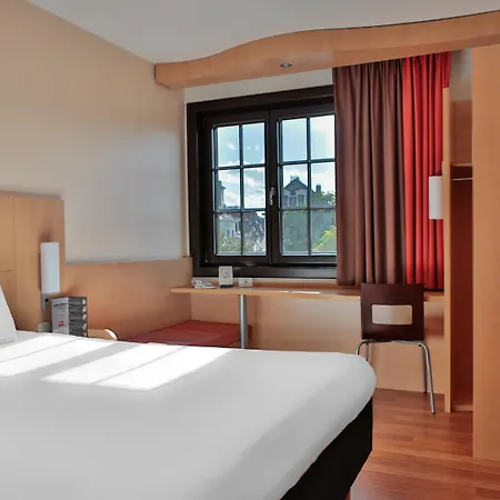 Ibis Off Grand'place Hotel