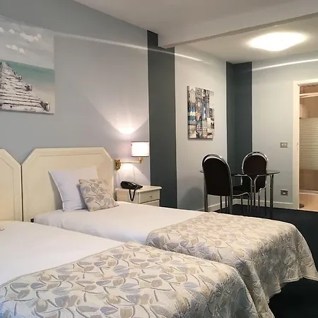 ホテル ファースト ユーロフラット